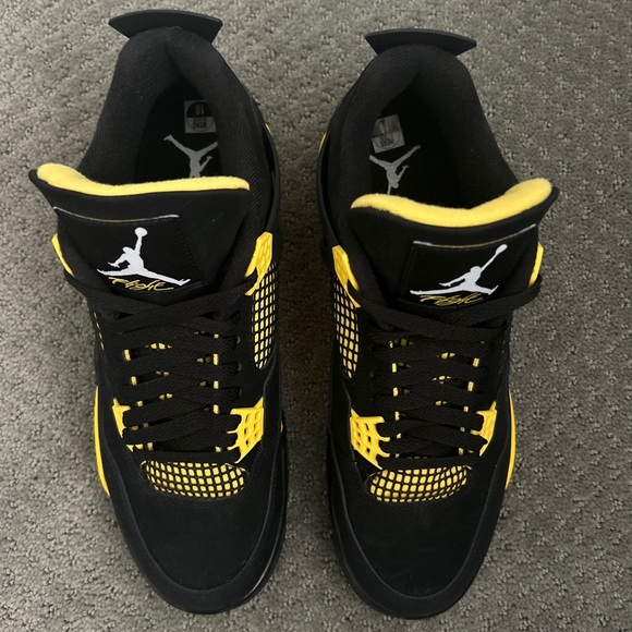 Air Jordan Retro 4 Thunder - Men Size 10 - Picture 7 of 7